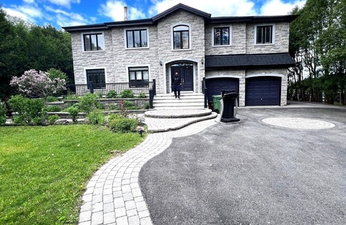 Bout-de-l'Ile Villa | Villa Delrose Waterfront
