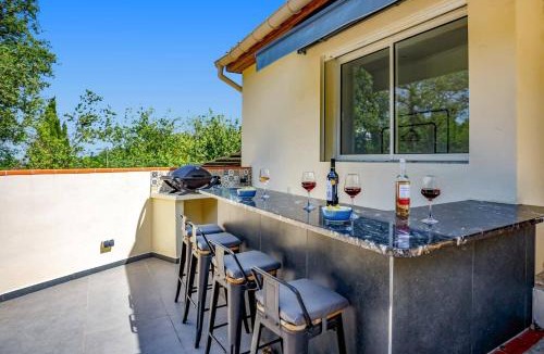 Laroque-des-Alberes Villa | Villa Des Alberes by Villa Plus