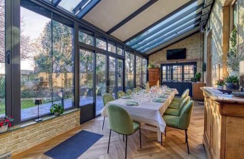 Bourbourg House | Villa des Berges - 7 Chambres et 6 Salles de bain