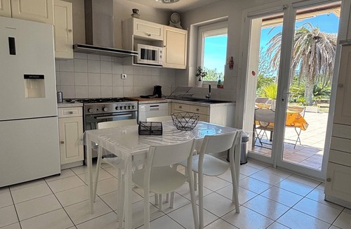 Saint-Just House | Villa des Vignes - Large country villa in an exceptionally peaceful setting.