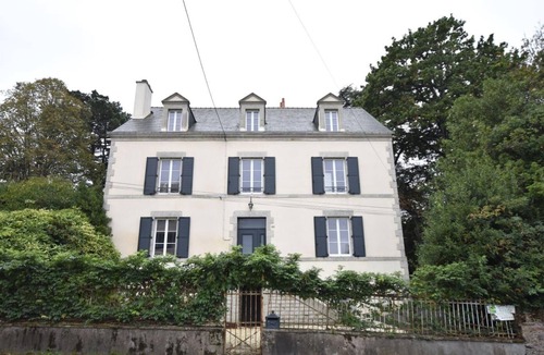 Muzillac Villa | VILLA DES MIMOSAS - Maison de ville de 300m²