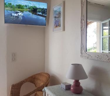 Le Tignet Bed & Breakfast | villa des oliviers