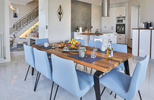 Les Sables d'Olonne Villa | Villa des Palmiers, le luxe les pieds dans l'eau I Les Sables d'Olonne