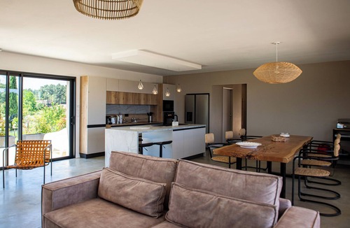 Lablachere Villa | Villa des Pins - sud Ardèche 4 Lits - 6 Pers