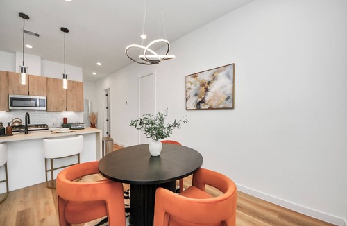OST - South Union House | Villa des Rêves -Modern Luxury Townhome- Medical Center, Downtown HTX, NRG-