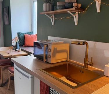 Pontmain Bed & Breakfast | Villa des Roses