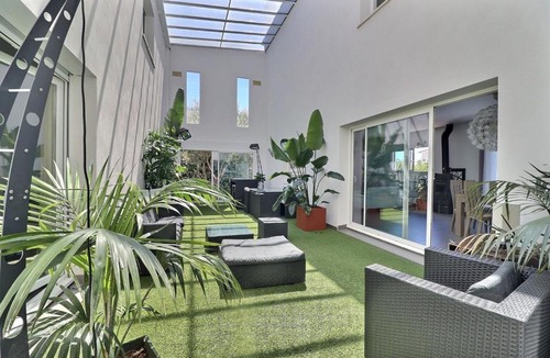 Le Cres Villa | Villa Design le Crès