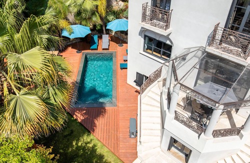 California - Pezou Villa | Villa Deva - 5 Bedrooms - Heated Pool