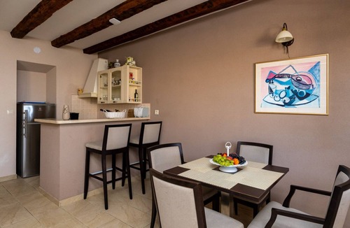Brsecine Villa | Villa Dia by Villas Guide