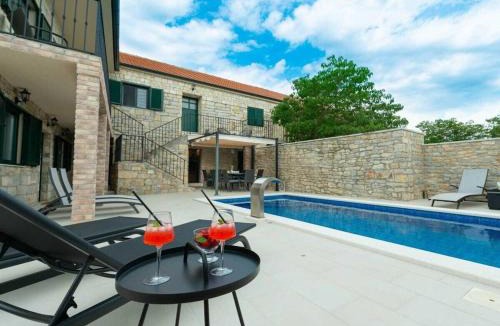 Lisane Ostrovicke Villa | Villa Didovi Snovi Li ane