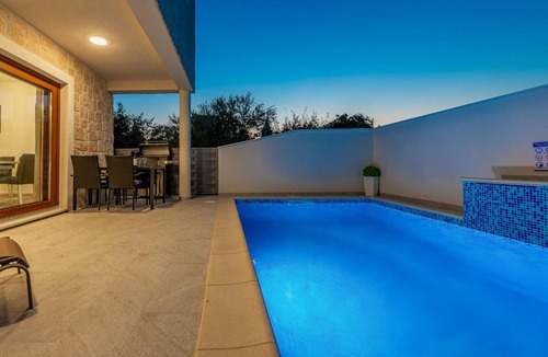 Zaton Villa | Villa Dina