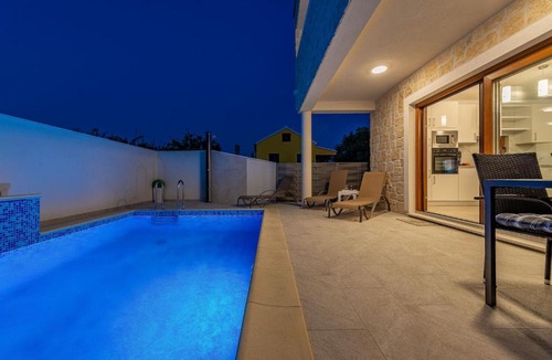 Zaton Villa | Villa Dina