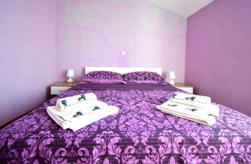 Muc Villa | VILLA DINJA