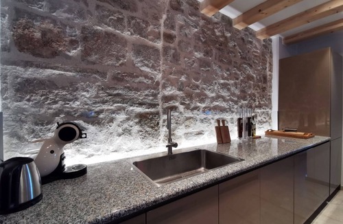 Rogac House | Villa Diocletian* Solta, Premium traditional stone house next to the sea