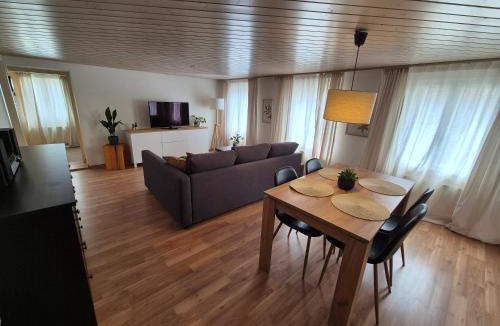 Degersheim Apartment | Villa Donkey Ferienwohnung
