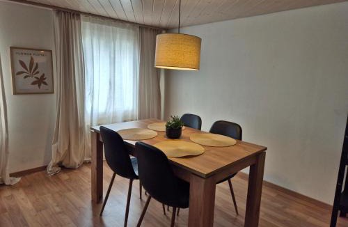 Degersheim Apartment | Villa Donkey Ferienwohnung