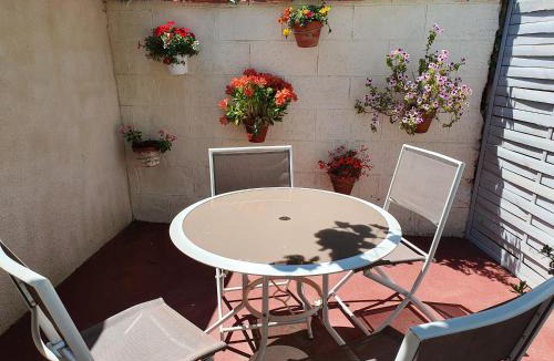 Frontignan Apartment | Villa Dora