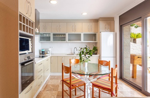 El Mas Mora Villa | Villa 'Dorita Costa Brava' with Sea Views, Wi-Fi and Air Conditioning