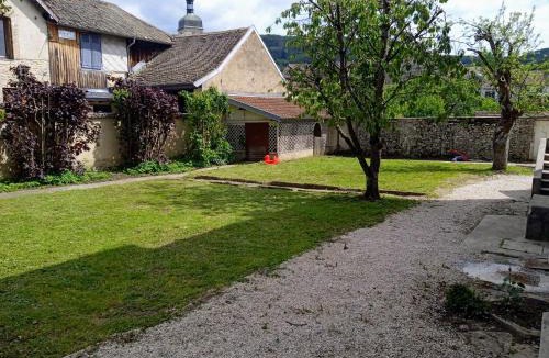 Ornans Villa | VILLA Douce Loue