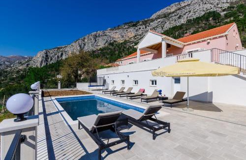 Pridvorje Villa | Villa Dragić