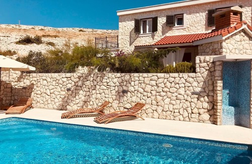Zubovici House | Villa Dražica with a heated pool - quiet location