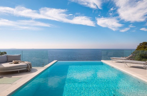 Primosten Burnji Villa | Villa Dream Pearl with Heated Pool