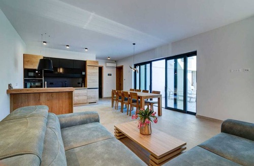 Rukavac Villa | Villa Dreamview by Aneo Travel
