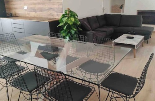 Meze Villa | Villa du Cèdre