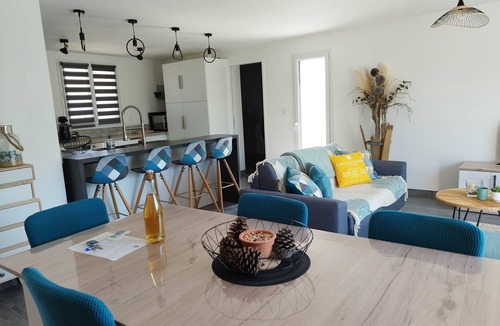 Le Grand-Village-Plage House | Villa du Maine