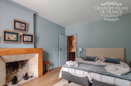 Monthou-sur-Cher Villa | Villa du Meunier Summ