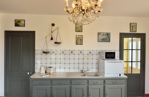 Esquay-sur-Seulles House | Villa du Palmier - Historic House