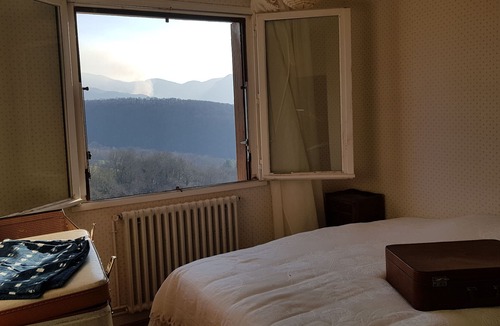 Avezac-prat-Lahitte Villa | villa du Sarrat in the Baronnies facing the Pyrenees