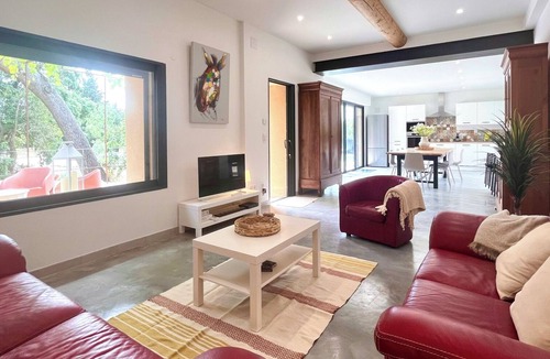 Salon-de-Provence Villa | Villa du Tallagard