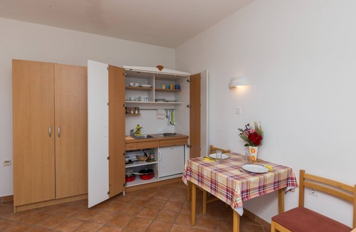 Plat Apartment | Villa Dubravka - Superior One Bedroom Apartment with Balcony and Sea View