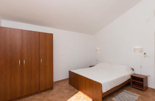 Plat Apartment | Villa Dubravka - Superior Studio Apartment with Balcony and Sea View Apartman 3