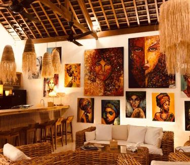 Gili Trawangan Villa | Villa Dunia - 400M Private Villa Walk to Beach Top location Gili Trawangan