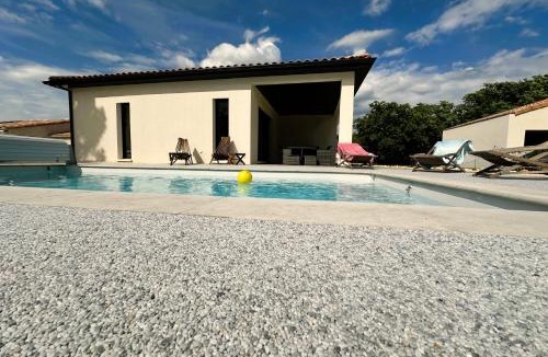 Salavas House | Villa Dyane