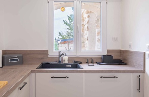 Ver-sur-Launette Villa | Villa EAU LOIN with private spa and games room