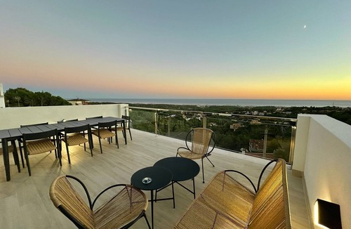 Cunit Villa | Villa Edelweiss Contemporary Elegance Private Pool Incredible Ocean Views