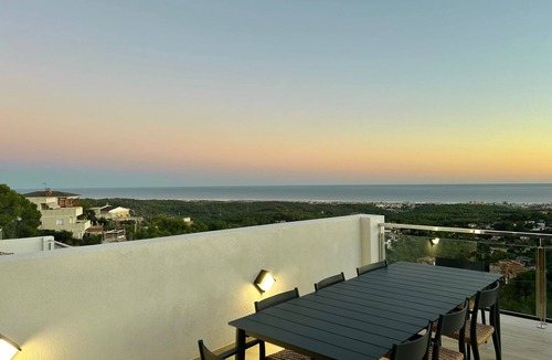 Cunit Villa | Villa Edelweiss Contemporary Elegance Private Pool Incredible Ocean Views