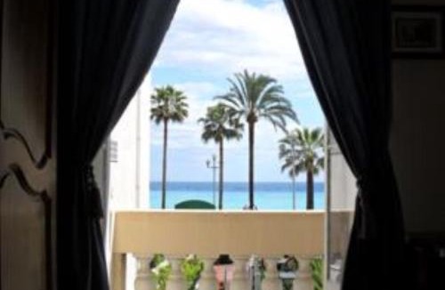 Les Baumettes Hotel | Villa Eden