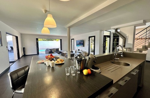 Saint-Palais-sur-Mer House | Villa EDEN ROC with swimming pool and jacuzzi