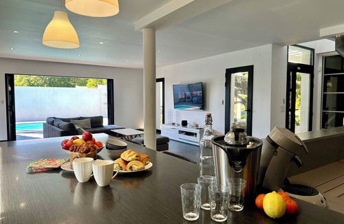 Saint-Palais-sur-Mer House | Villa EDEN ROC with swimming pool and jacuzzi