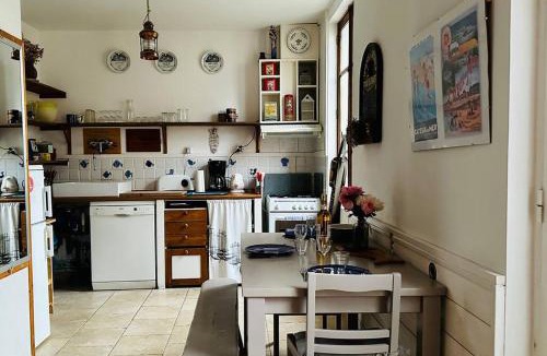 Cayeux-sur-Mer Apartment | Villa Eden maison de pêcheur traditionnelle avec jardin