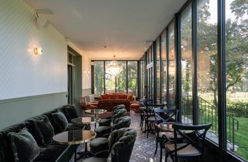 Bievres Hotel | Villa Edmond Hôtel & Spa - Maison Blanche Bièvres