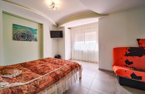 Pineda de Mar Villa | Villa Elena