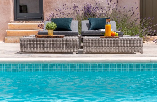 Golas Villa | Villa Elena - Four Bedroom Villa with Pool