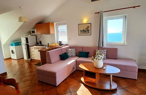 Pile Apartment | Villa Elly's Apartment ANDREA