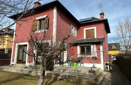 Puigcerda House | Villa Elvira