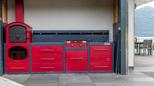 Brison-Saint-Innocent Villa | Villa Emeraude